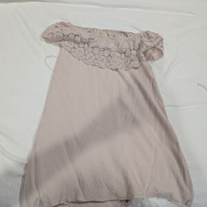Mustard Seed Lace Accent Chemise in Soft Cream